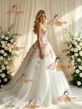 White Tulle Lace Straps 3D Appliques Wedding Dress