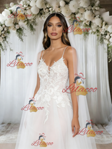 White Tulle Appliques Spahetti Straps Wedding Dress