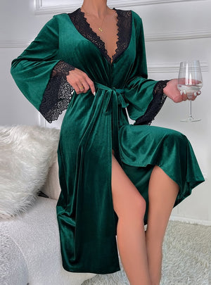 Long Lace Velvet Bathrobe Pajamas