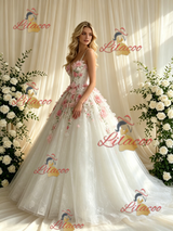 White Tulle Lace Straps 3D Appliques Wedding Dress