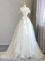 White Tulle Pleats Bow Wedding Dress