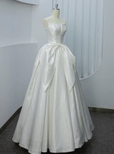 White Satin Strapless Wedding Dress