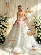 White Tulle Lace Straps 3D Appliques Wedding Dress