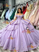 Purple Tulle Spaghetti Straps Appliques Quinceanera Dress
