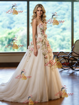 Ivory Tulle Scoop Neck Appliques Wedding Dress