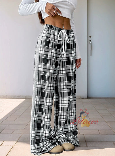 Elastic Black and White Plaid Pant
