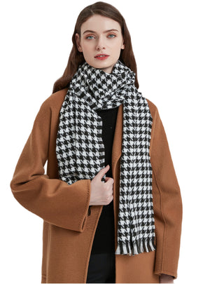 College Wind Houndstooth Scarf