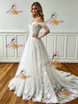 White Tulle Appliques Long Sleeve Wedding Dress