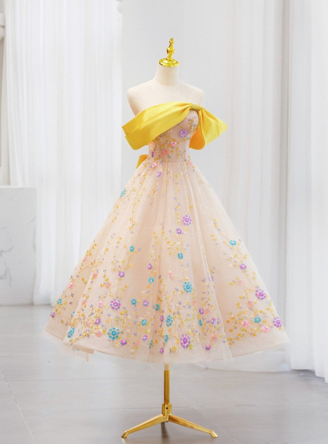 Champagne Tulle Sequins Tea Length Prom Dress