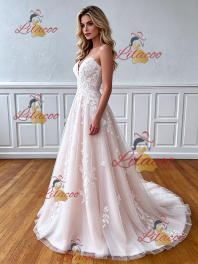 Tulle Appliques Strapless Wedding Dress