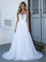 White Chiffon Strapless Wedding Dress