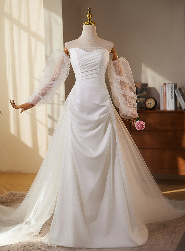 White Strapless Pleats Wedding Dress