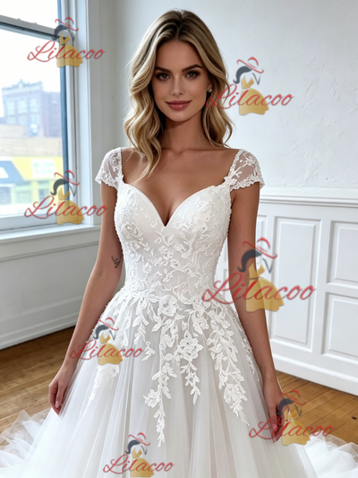 White Tulle Lace Appliques Wedding Dress