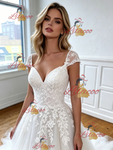 White Tulle Lace Appliques Wedding Dress