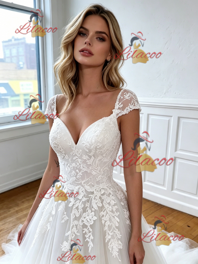 White Tulle Lace Appliques Wedding Dress