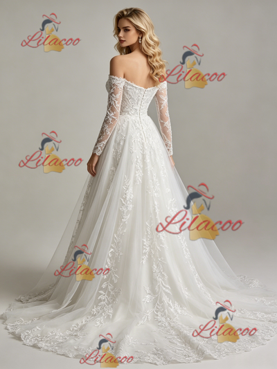 White Tulle Lace Strapless Long Sleeve Wedding Dress