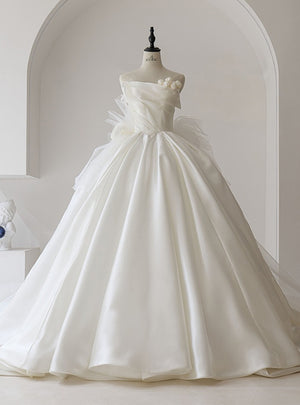 White Tulle Satin Strapless Pleats Wedding Dress