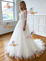 White Tulle Appliques Short Sleeve Wedding Dress
