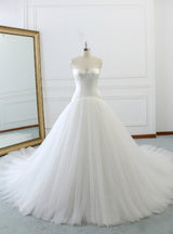 White Sweetheart Neck Tulle Satin Wedding Dress