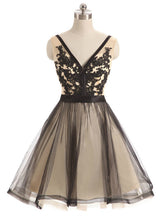Black Tulle V-neck Lace Homecoming Dress