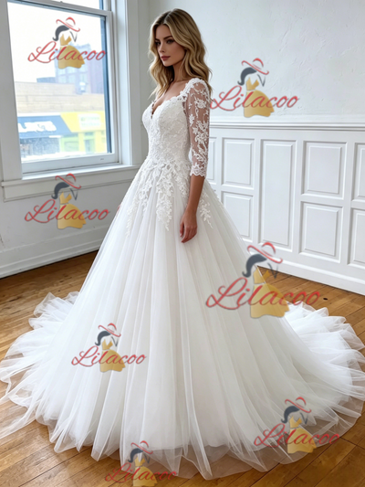 White Tulle Appliques V-neck Appliques Wedding Dress