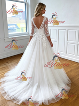 White Tulle Appliques V-neck Appliques Wedding Dress