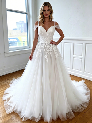 White Tulle Straps Appliques Wedding Dress