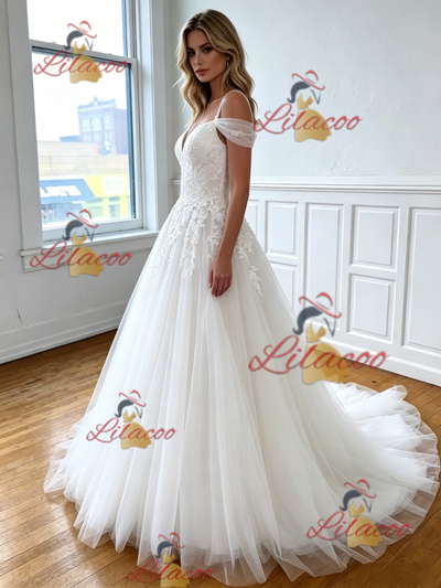 White Tulle Straps Appliques Wedding Dress