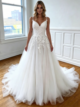 White Tulle Lace Appliques Strapes Wedding Dress