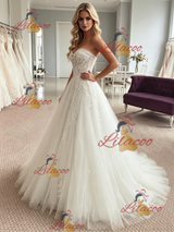 White Tulle Strapless Appliques Wedding Dress