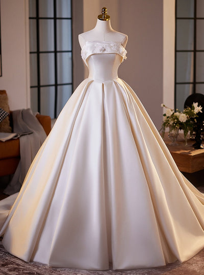 Ivory Satin Strapless Appliques Wedding Dress