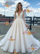 White Tulle V-neck Appliques Prom Dress