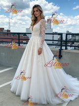 White Tulle V-neck Appliques Prom Dress