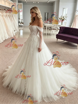White Tulle Long Sleeve Appliques Wedding Dress