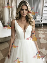 White Tulle V-neck Wedding Dress