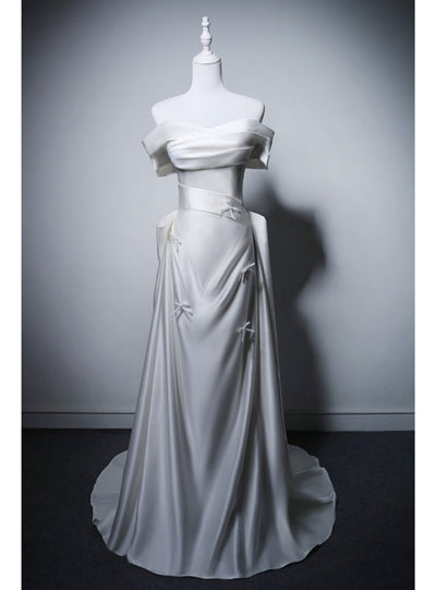 White Satin Pleats Wedding Dress