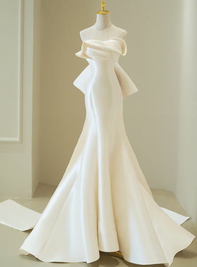 Ivory Satin Strapless Pleats Wedding Dress