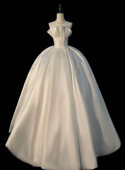 White Satin Strapless Appliques Wedding Dress