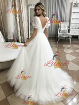 White Tulle V-neck Puff Sleeve Wedding Dress