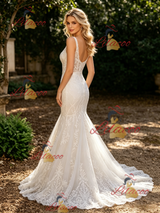 White Mermaid V-neck Lace Wedding Dress