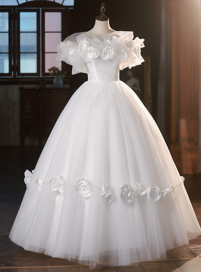 Vintage White Tulle 3D Flower Wedding Dress
