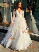 White Tulle V-neck Long Sleeve Appliques Quinceanera Dress