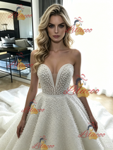 Vintage White Strapless Wedding Dress