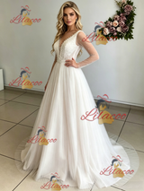 Long Sleeve V-neck Pleats Beading Wedding Dres