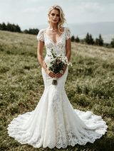 White Mermaid Lace V-neck Wedding Dress