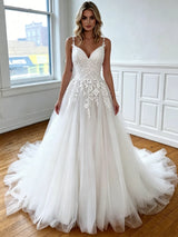 White Tulle Lace Appliques Strapes Wedding Dress