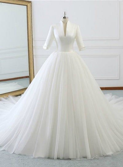 White Deep V-neck Short Sleeve Wedding Dress