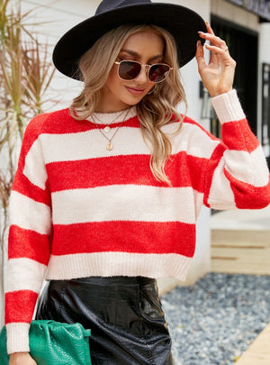 Short Round Neck Striped Contrast Sweater