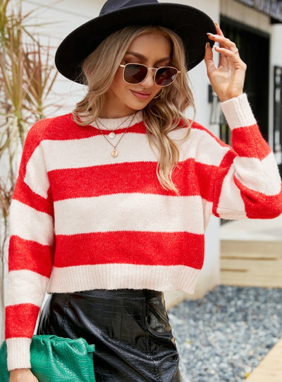 Short Round Neck Striped Contrast Sweater