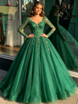 Green Tulle V-neck Long Sleeve Quinceanera Dress